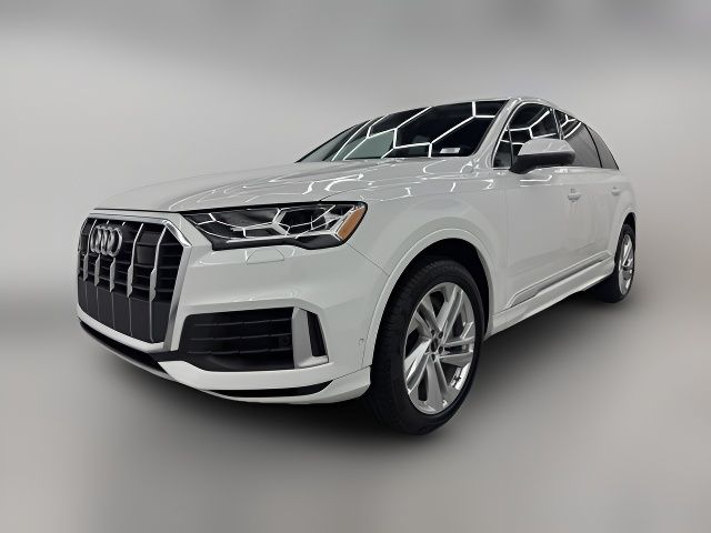 2023 Audi Q7 Premium Plus
