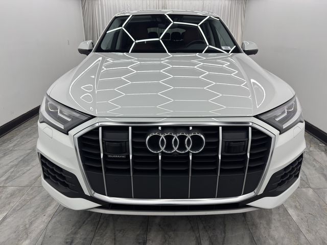 2023 Audi Q7 Premium Plus