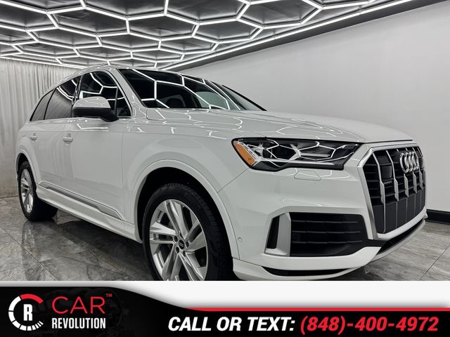 2023 Audi Q7 Premium Plus
