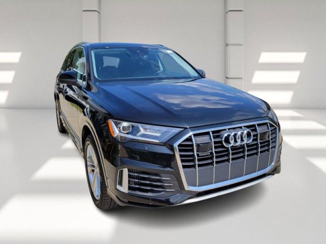 2023 Audi Q7 Premium Plus