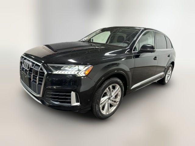 2023 Audi Q7 Premium Plus