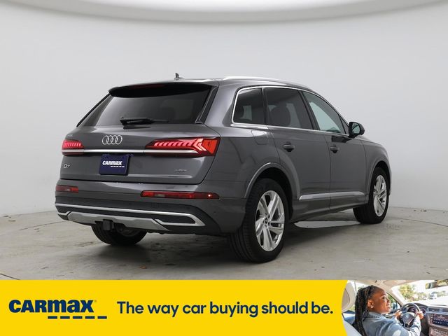 2023 Audi Q7 Premium Plus