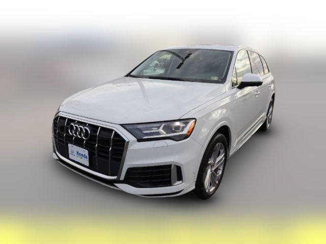 2023 Audi Q7 Premium Plus