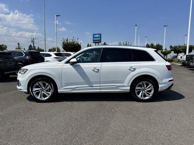 2023 Audi Q7 Premium Plus