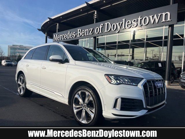 2023 Audi Q7 Premium Plus