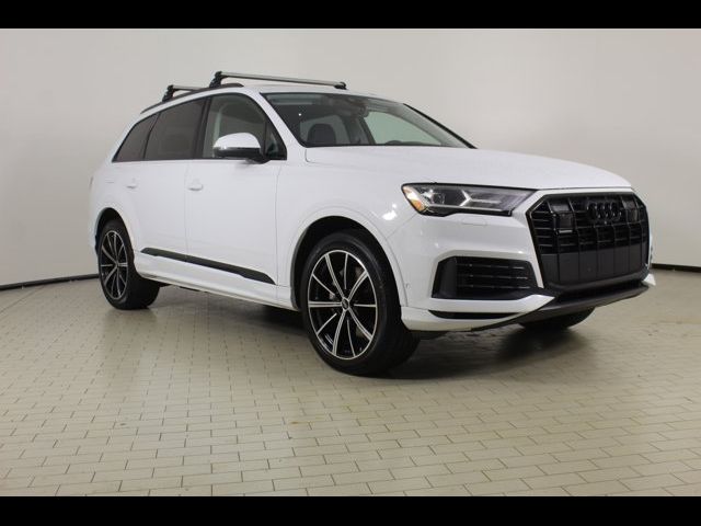 2023 Audi Q7 Premium Plus