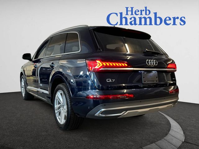 2023 Audi Q7 Premium Plus