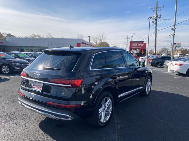 2023 Audi Q7 Premium Plus