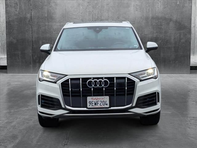 2023 Audi Q7 Premium Plus