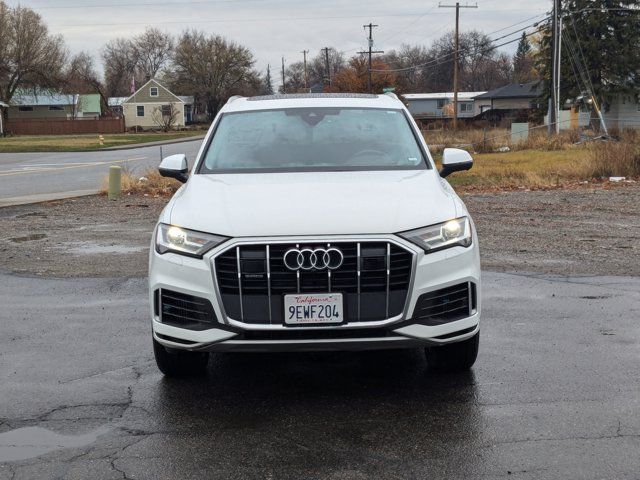 2023 Audi Q7 Premium Plus