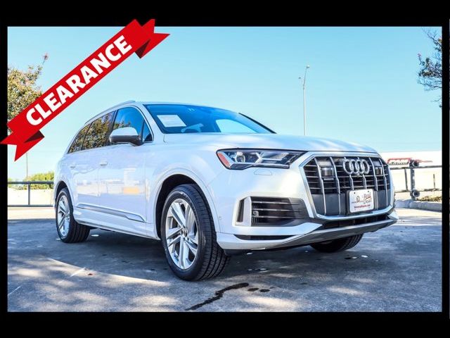 2023 Audi Q7 Premium Plus