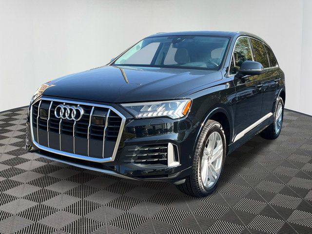 2023 Audi Q7 Premium Plus