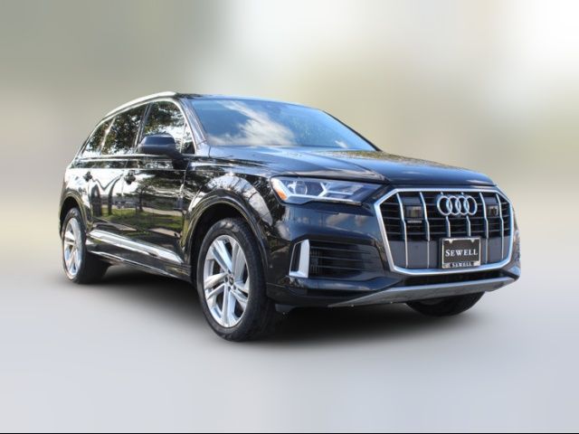 2023 Audi Q7 Premium Plus