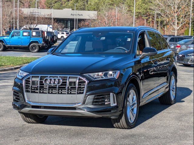 2023 Audi Q7 Premium Plus