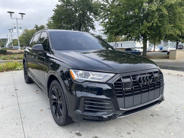 2023 Audi Q7 Premium Plus