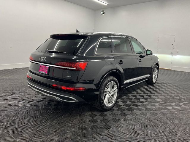 2023 Audi Q7 Premium Plus