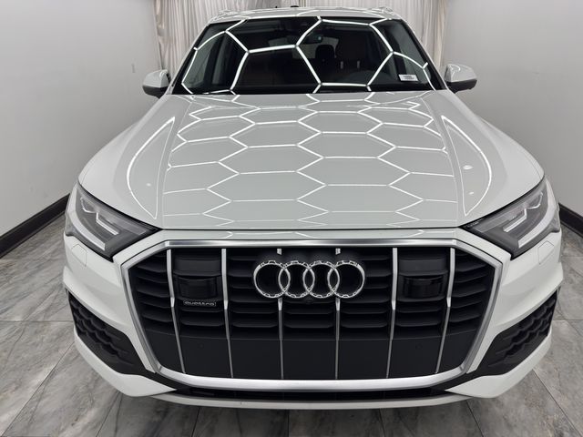2023 Audi Q7 Premium Plus