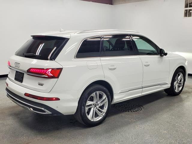 2023 Audi Q7 Premium Plus