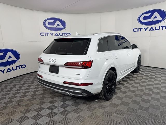 2023 Audi Q7 Premium Plus