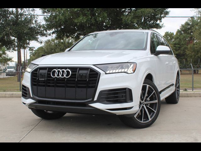 2023 Audi Q7 Premium Plus