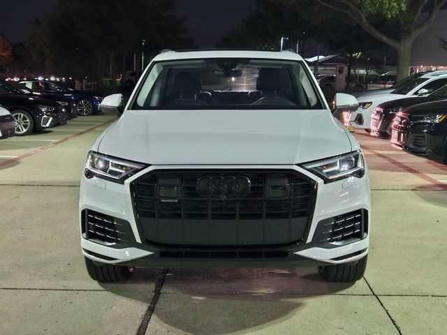 2023 Audi Q7 Premium Plus