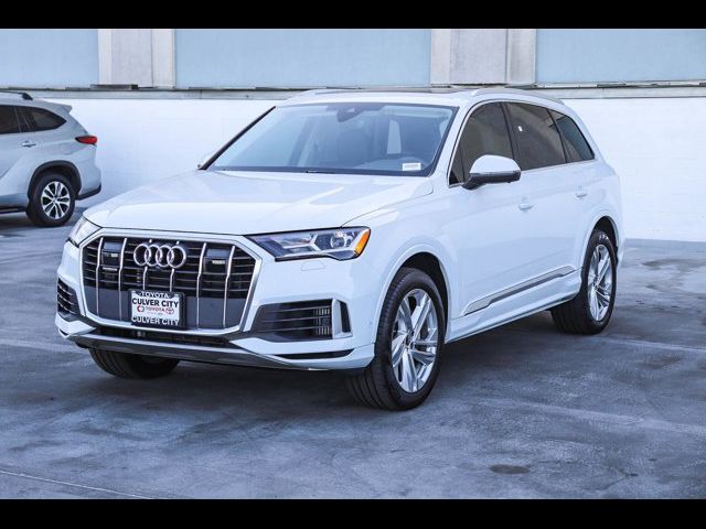 2023 Audi Q7 Premium Plus