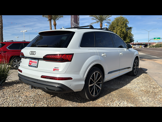 2023 Audi Q7 Premium Plus