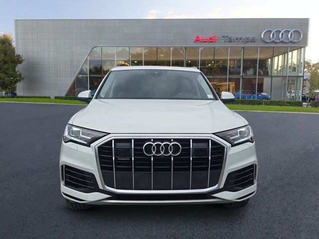 2023 Audi Q7 Premium Plus