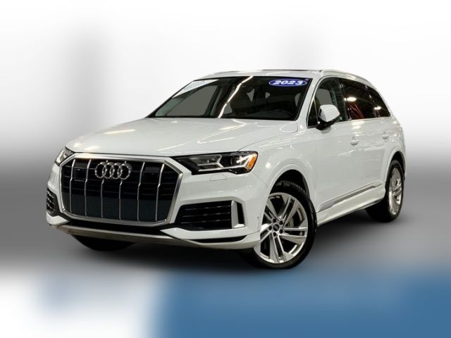 2023 Audi Q7 Premium Plus