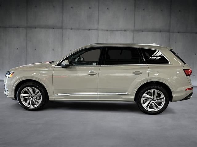 2023 Audi Q7 Premium Plus