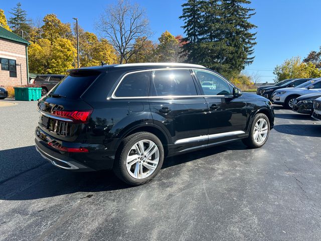 2023 Audi Q7 Premium Plus