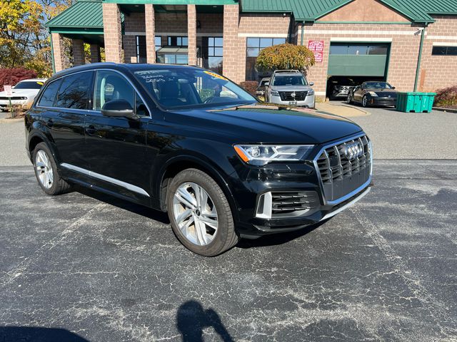 2023 Audi Q7 Premium Plus