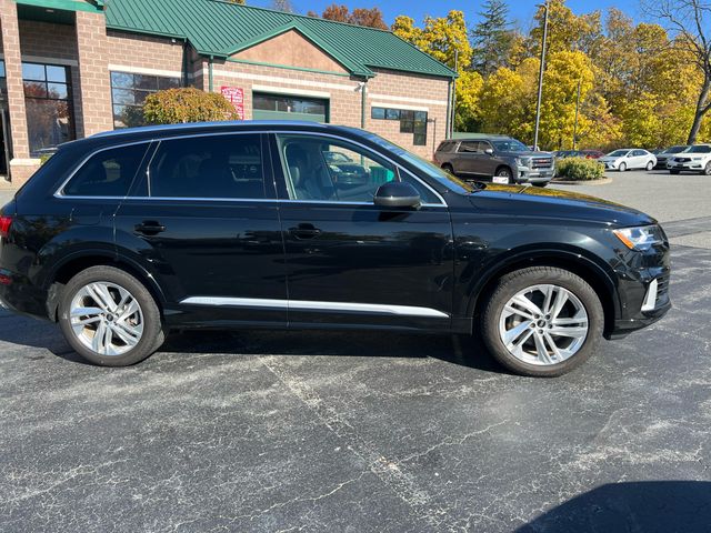 2023 Audi Q7 Premium Plus