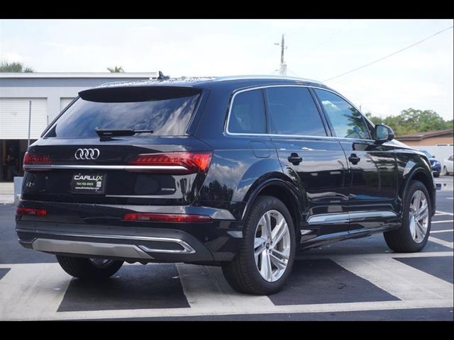 2023 Audi Q7 Premium Plus