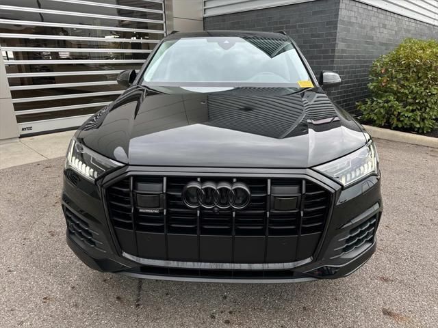 2023 Audi Q7 Premium Plus