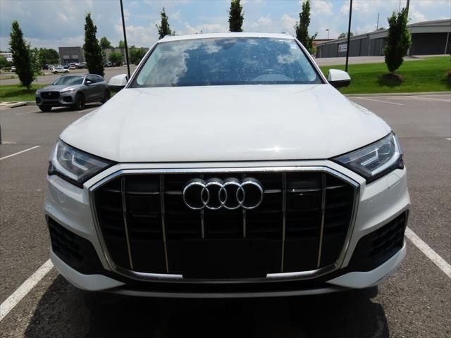 2023 Audi Q7 Premium Plus