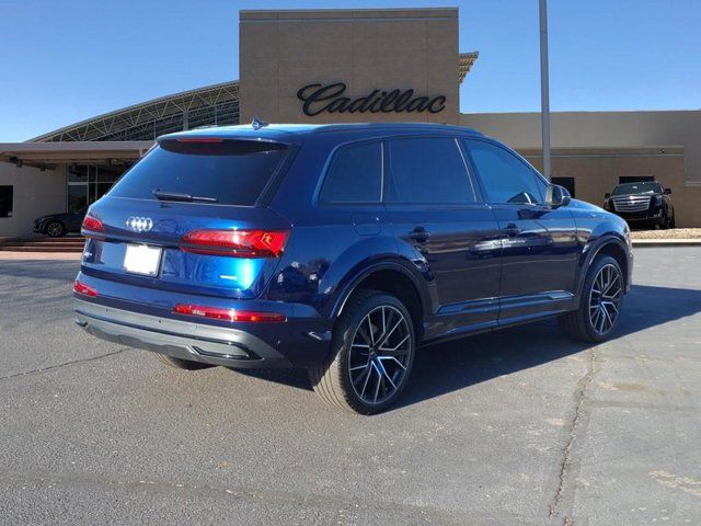 2023 Audi Q7 Prestige