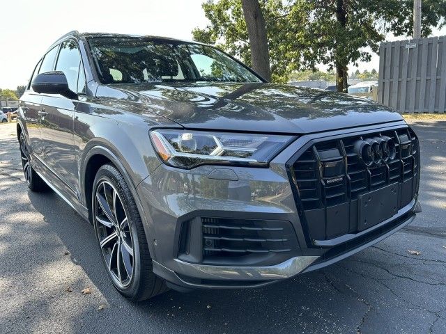 2023 Audi Q7 Prestige