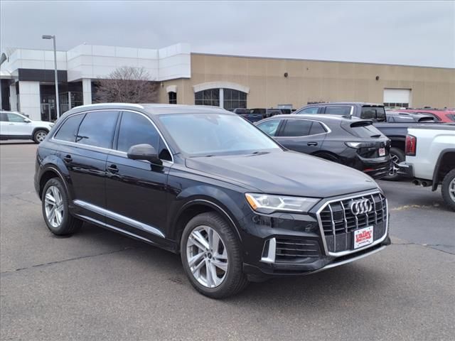 2023 Audi Q7 Premium Plus