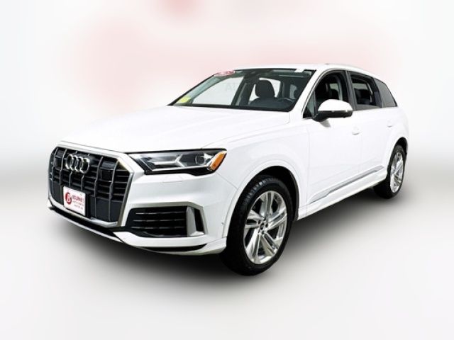 2023 Audi Q7 Premium Plus