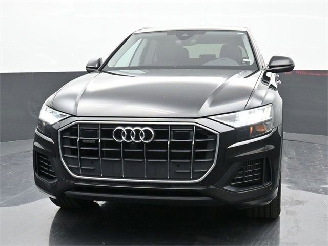 2023 Audi Q8 Premium