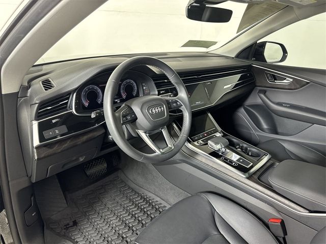 2023 Audi Q8 Premium