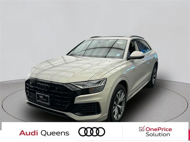 2023 Audi Q8 Premium