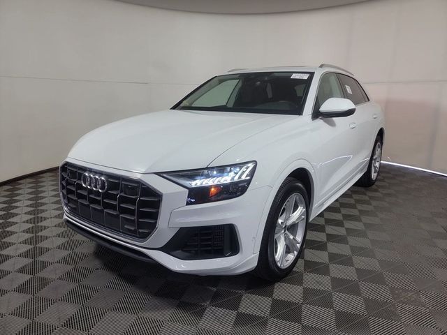 2023 Audi Q8 Premium Plus