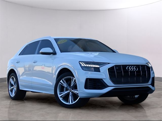 2023 Audi Q8 Premium Plus