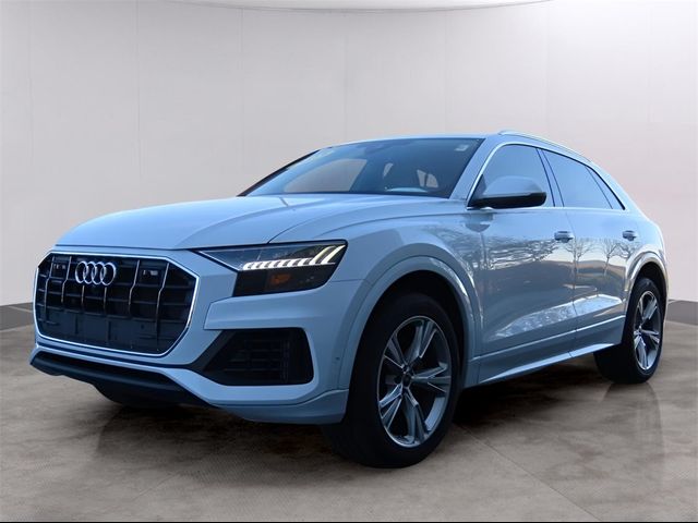 2023 Audi Q8 Premium Plus