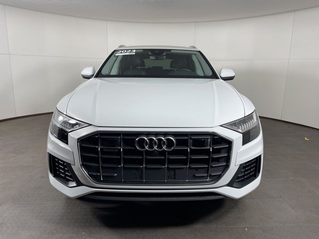 2023 Audi Q8 Premium Plus