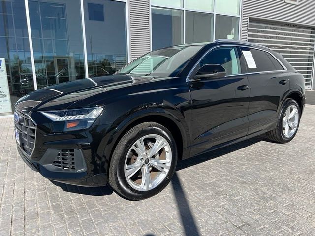 2023 Audi Q8 Premium Plus