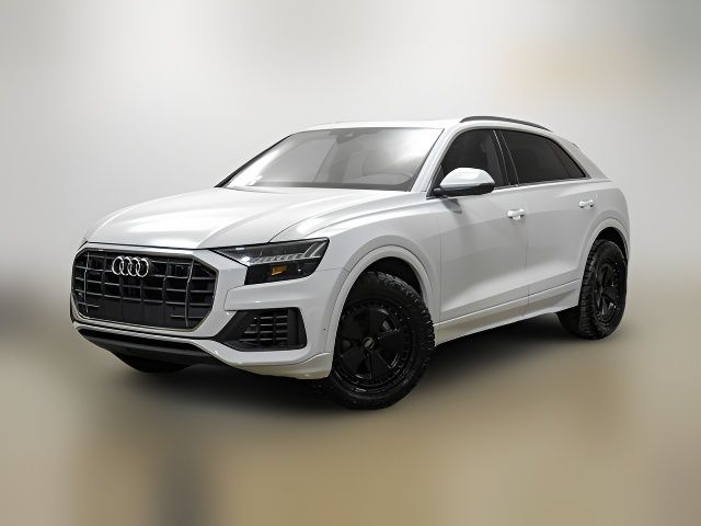 2023 Audi Q8 Premium Plus