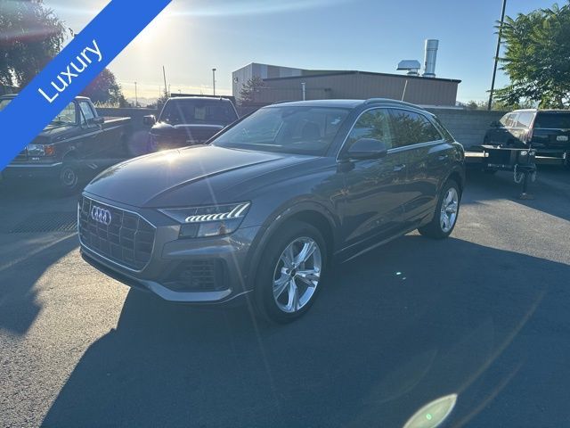 2023 Audi Q8 Premium Plus